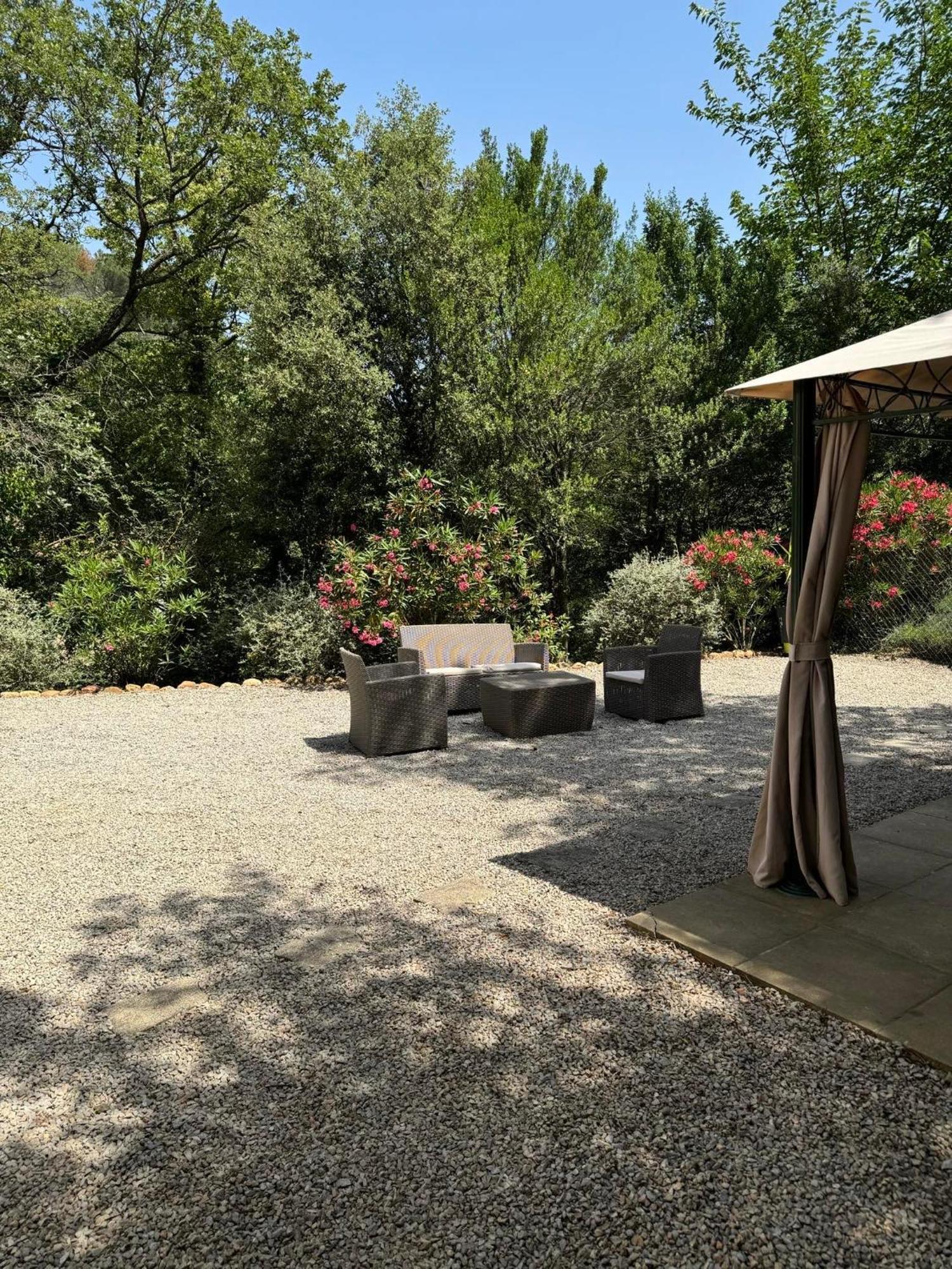Maison Avec Piscine Chauffee Entre Mer Et Montagne Montauriol  Exterior foto